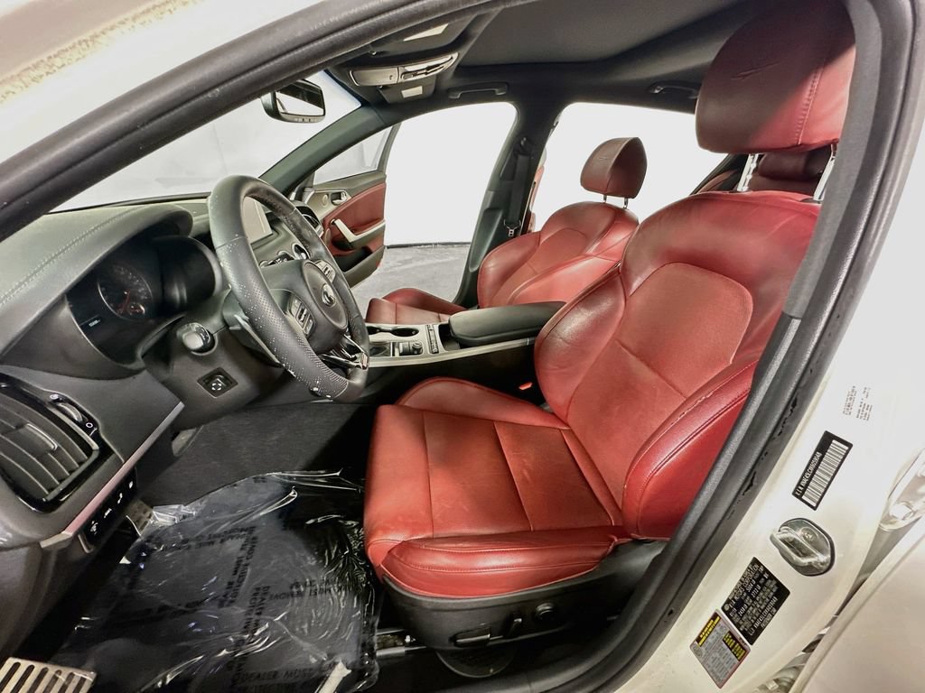 Used 2019 Kia Stinger GT1 RWD image 17