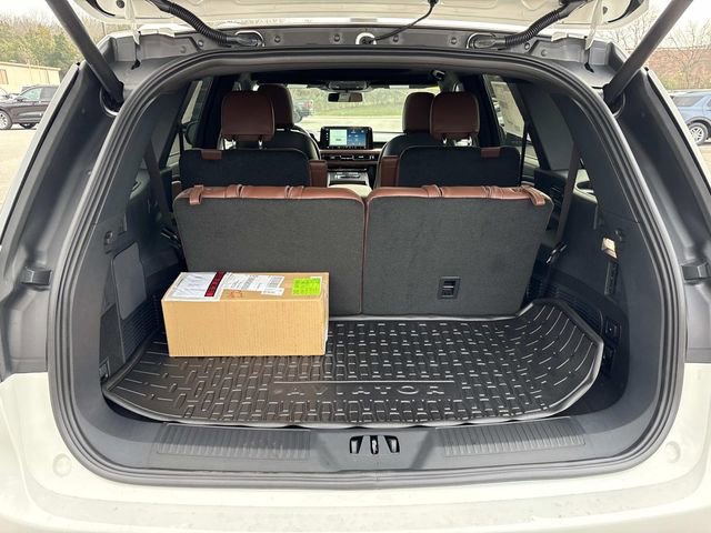 New 2026 Lincoln Aviator Reserve image 12