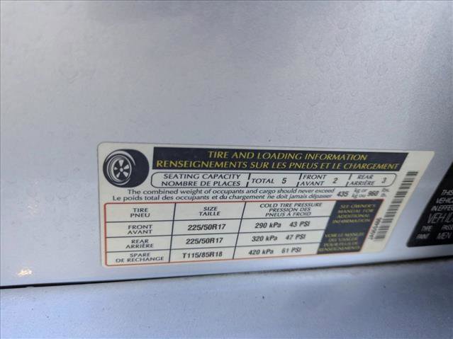 Used 2017 Jaguar XE Premium image 14