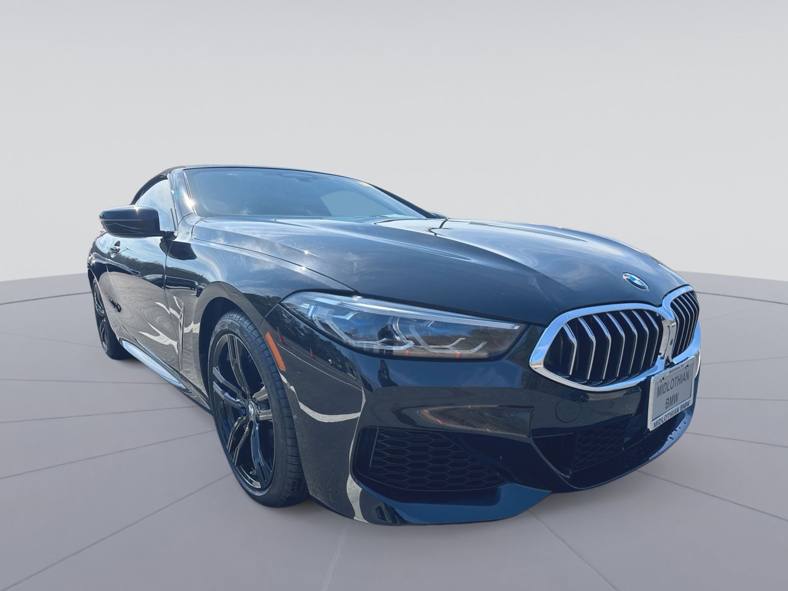 Used 2022 BMW 840i xDrive Convertible image 3