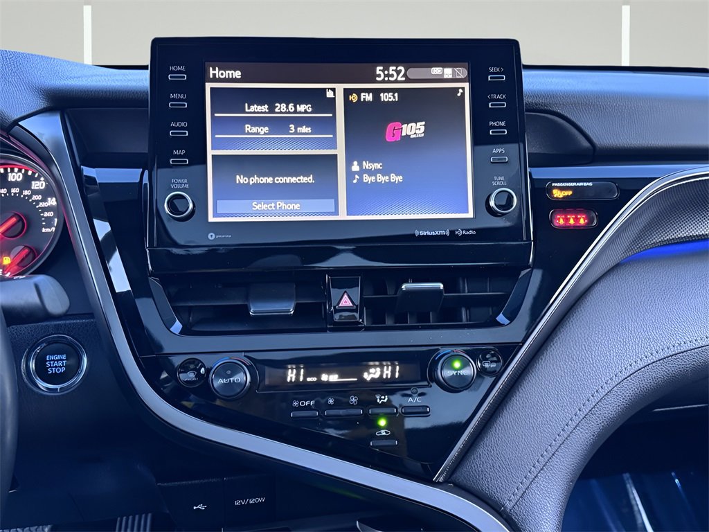 Used 2022 Toyota Camry XSE image 7