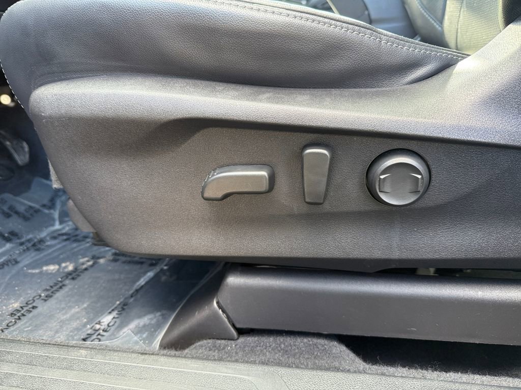 Used 2021 Subaru Ascent Touring image 12