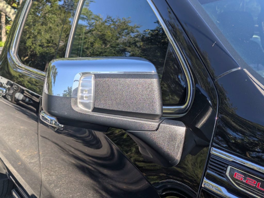 Used 2022 GMC Sierra 1500 Denali w/ Denali Premium Package AWD/4WD image 10