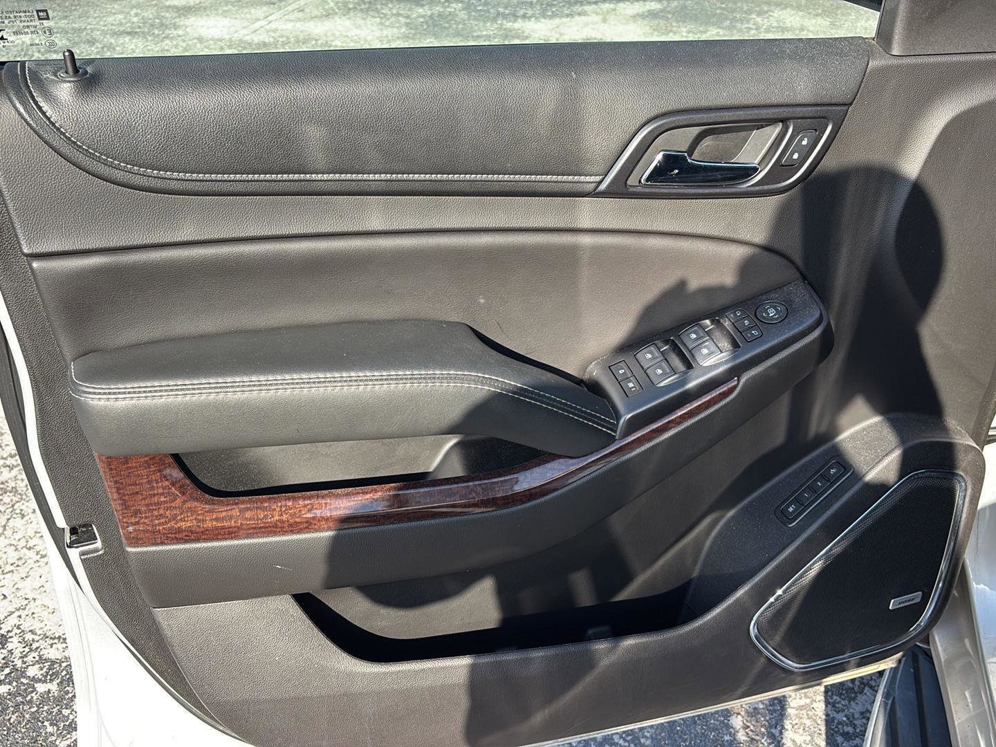 Used 2018 GMC Yukon SLT w/ HD Trailering Package image 14