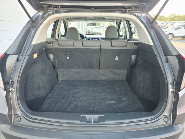 Used 2019 Honda HR-V LX image 10