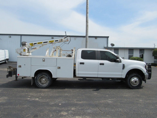 Used 2019 Ford F350 XL w/ Power Equipment Group AWD/4WD image 4
