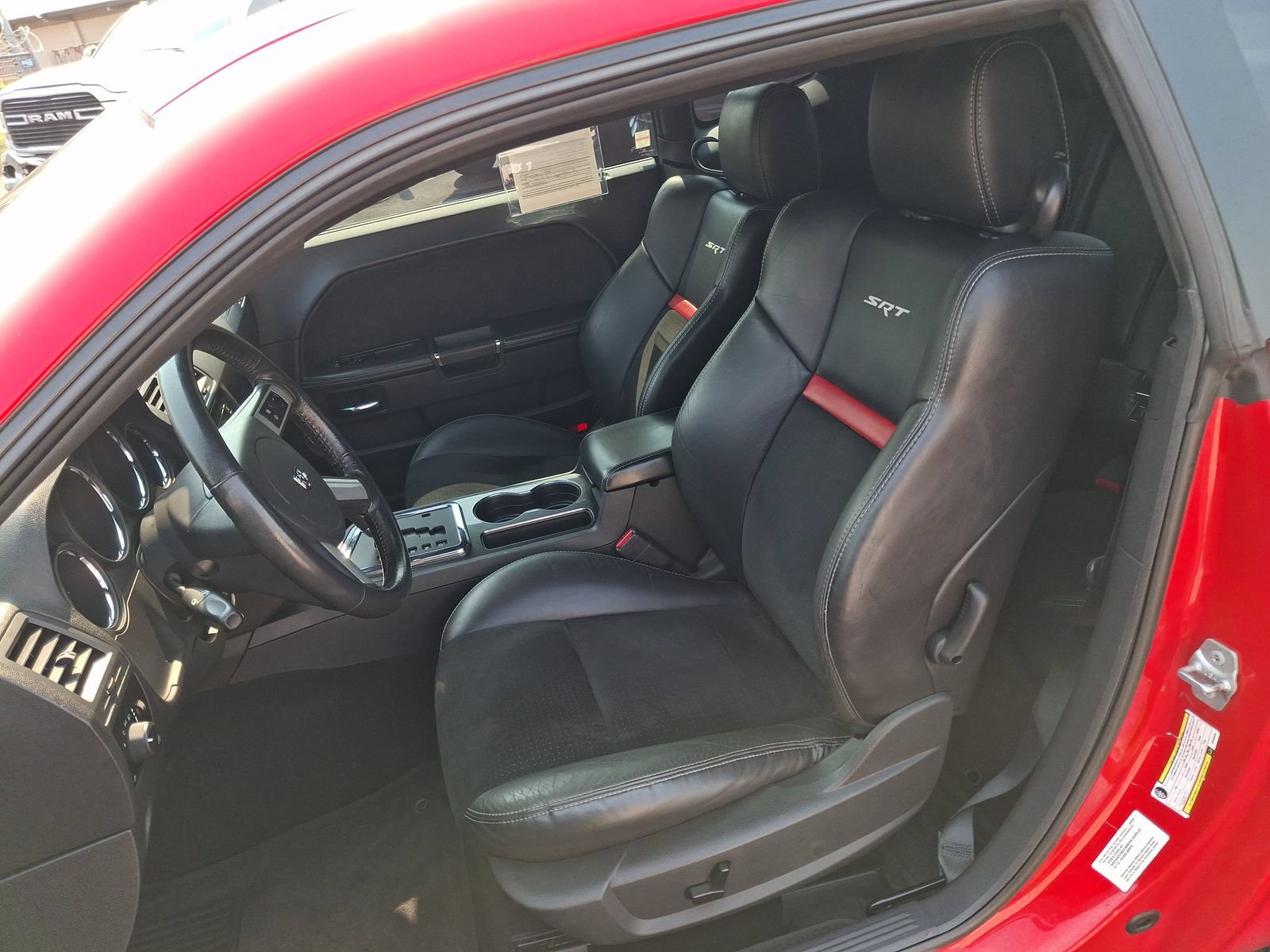 Used 2009 Dodge Challenger SRT8 w/ SRT Option Group II RWD image 16