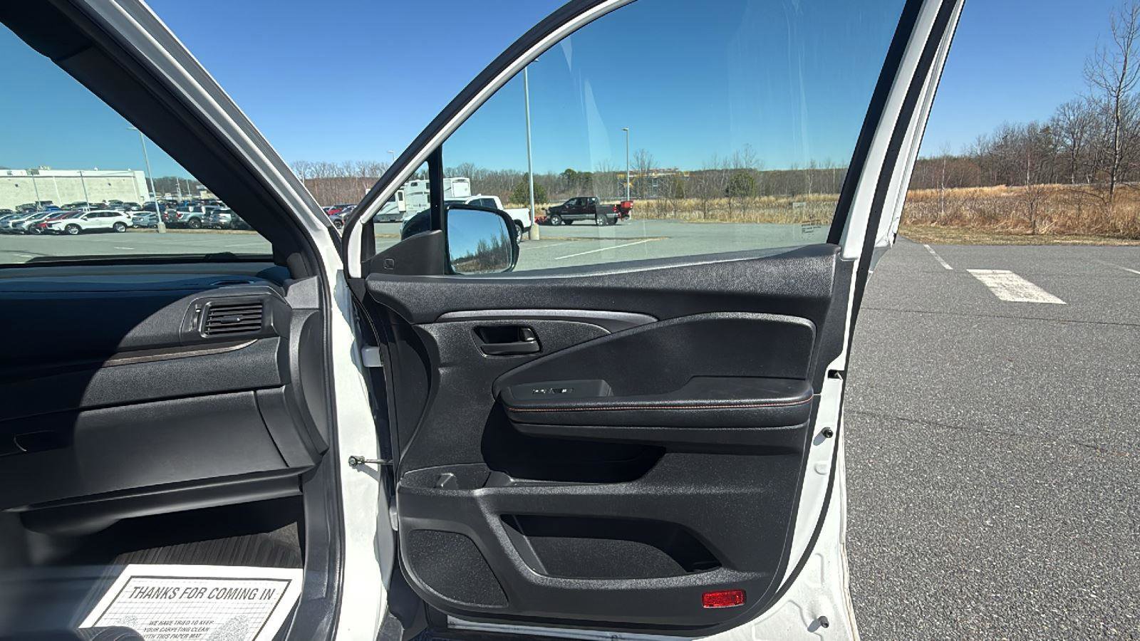 Used 2023 Honda Passport TrailSport image 16