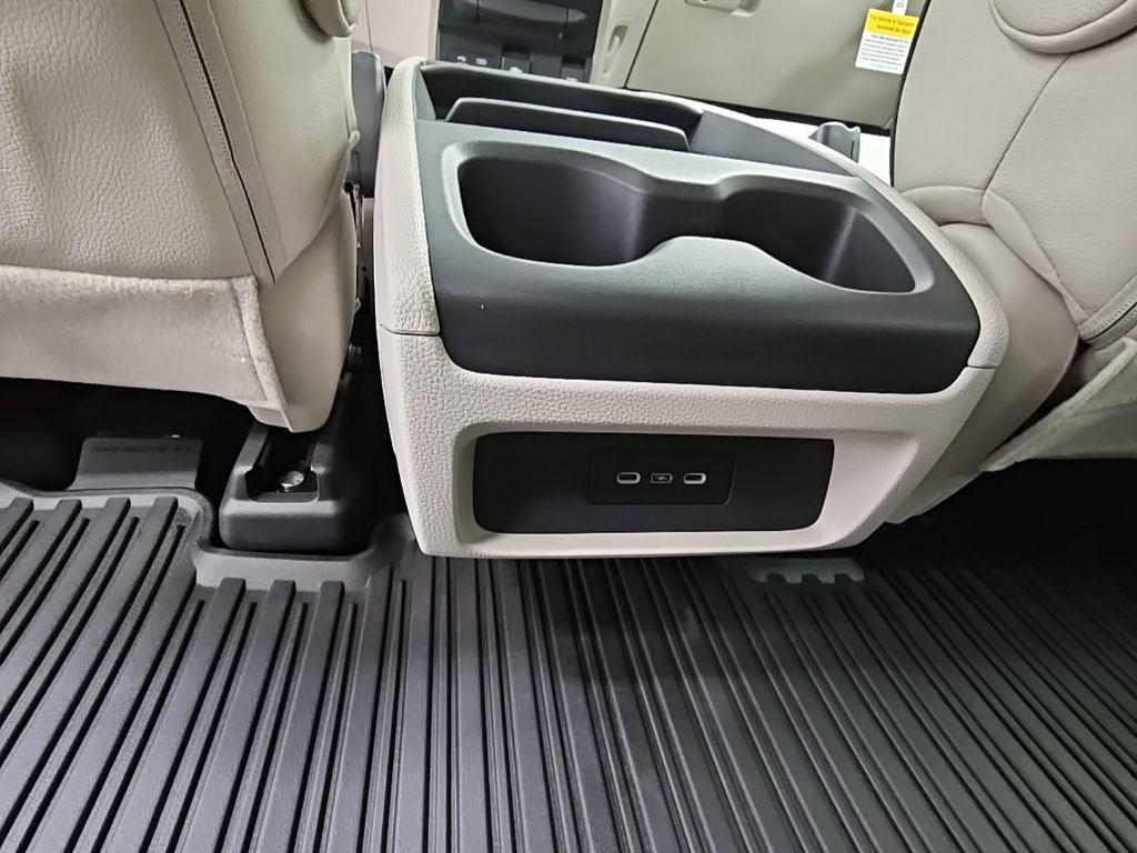 New 2026 Honda Odyssey Touring image 33