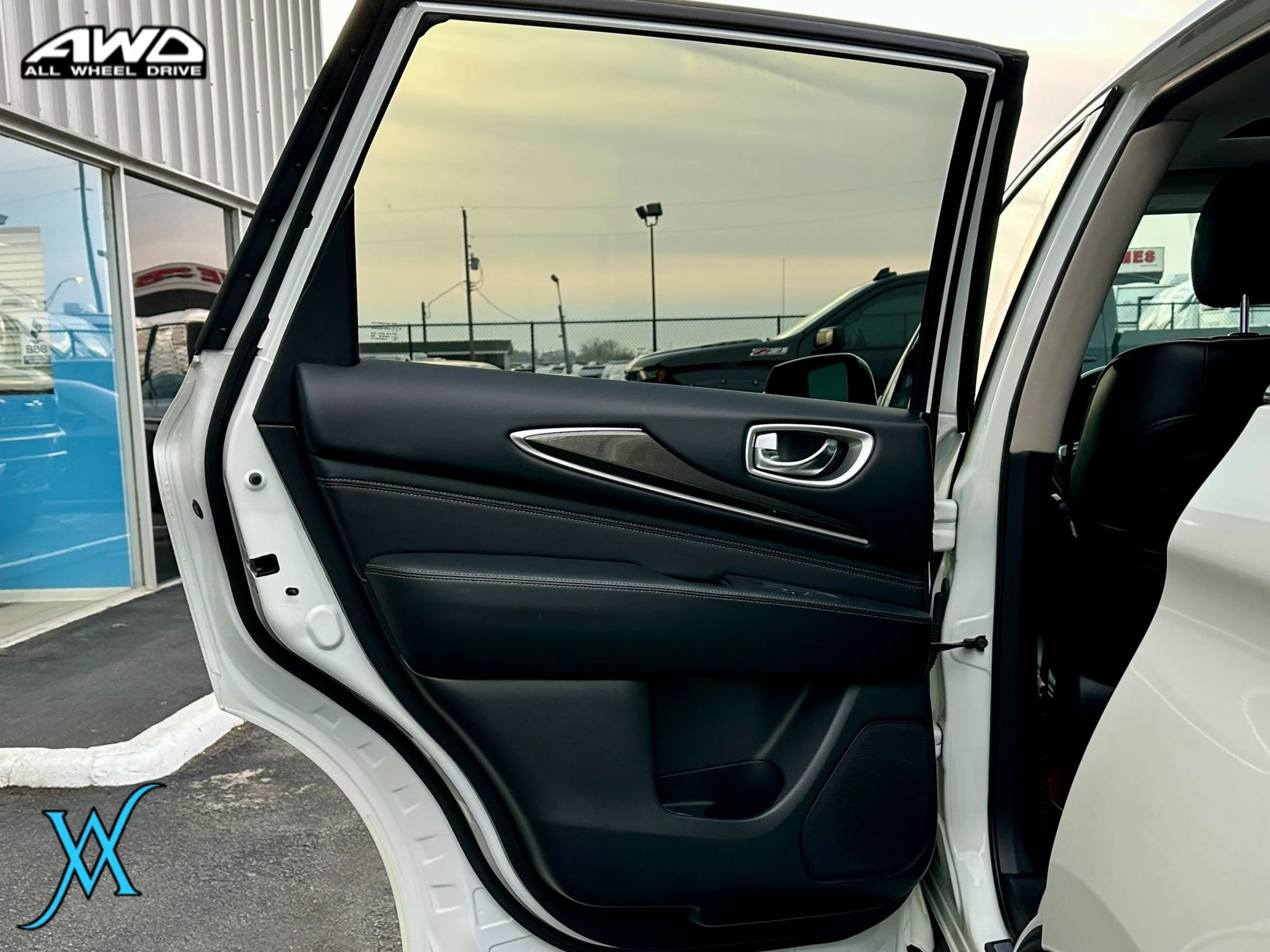 Used 2019 INFINITI QX60 Pure AWD/4WD image 20