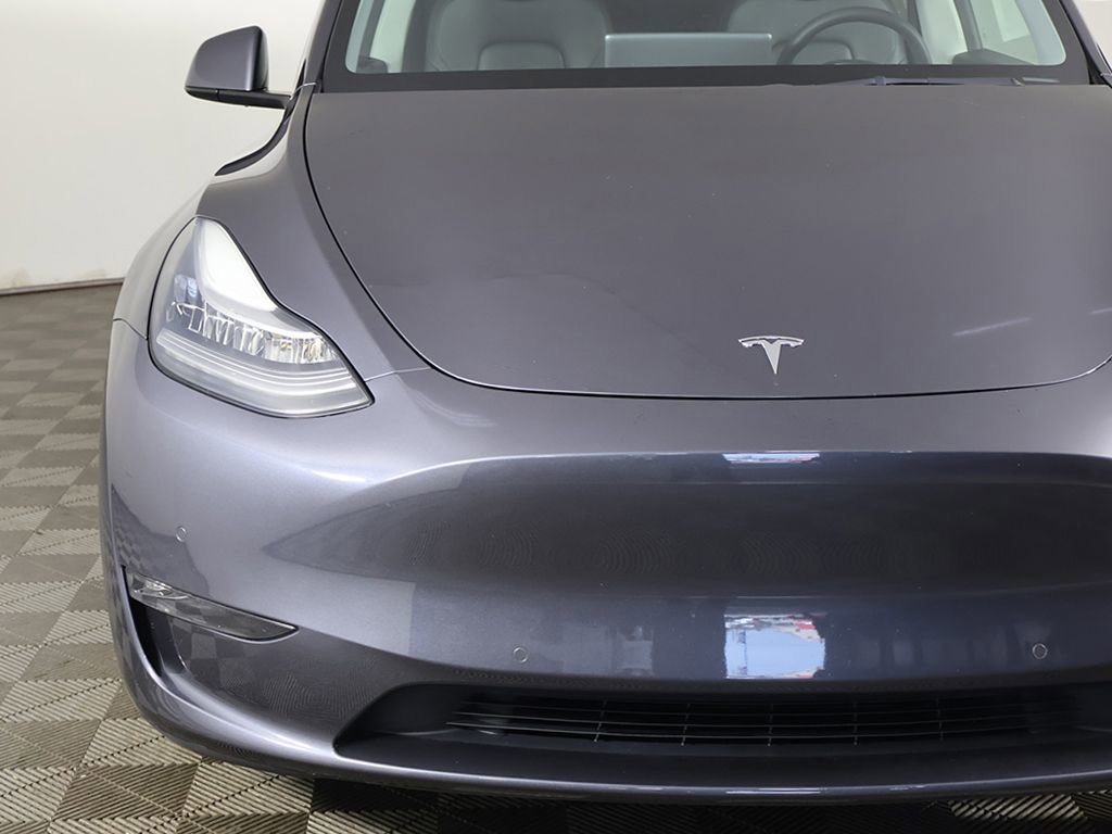 Used 2021 Tesla Model Y Long Range image 16