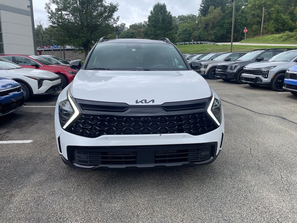 Certified 2025 Kia Sportage X-Pro Prestige AWD/4WD image 2