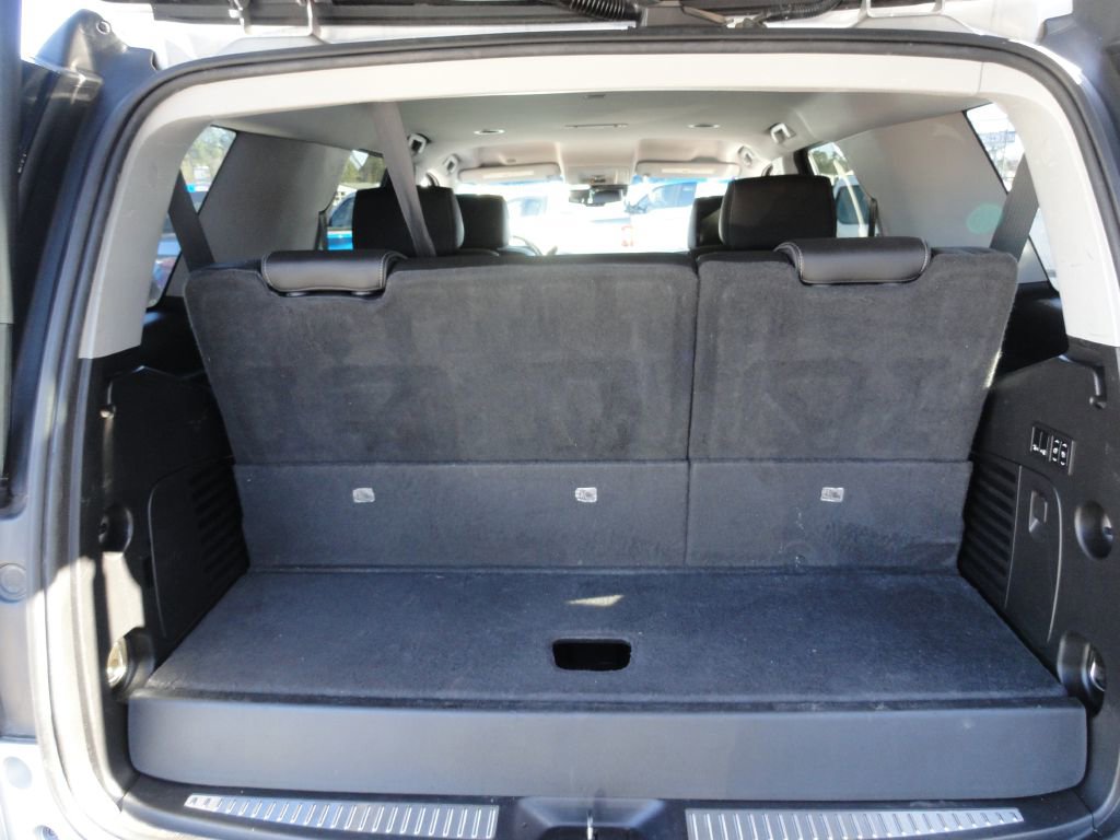 Used 2018 GMC Yukon Denali image 12