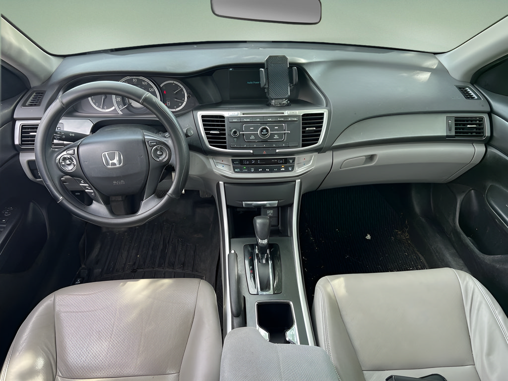 Used 2013 Honda Accord LX image 17
