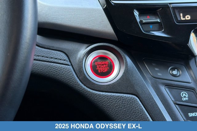 Certified 2025 Honda Odyssey EX-L image 26