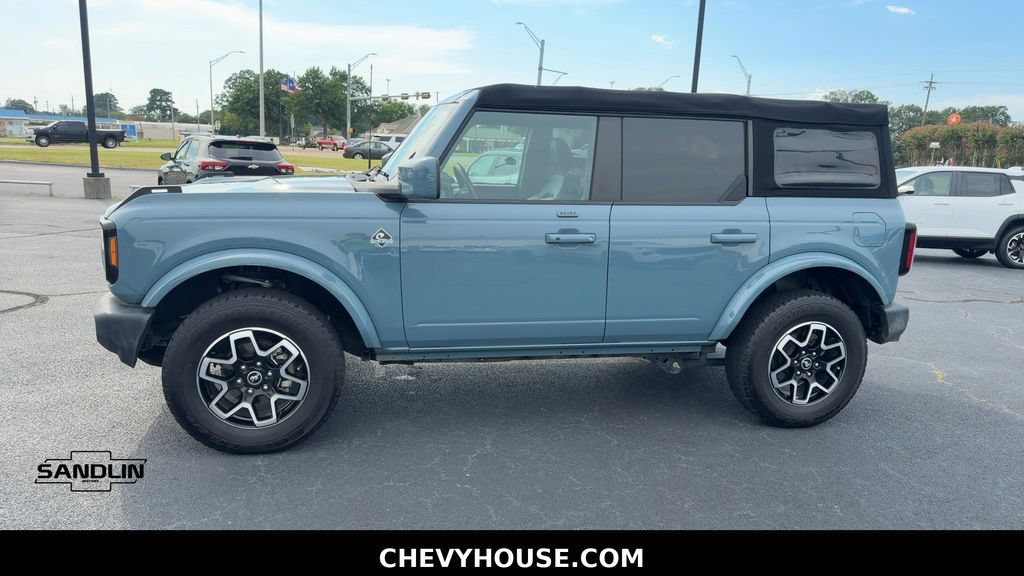 Used 2022 Ford Bronco Outer Banks AWD/4WD image 5