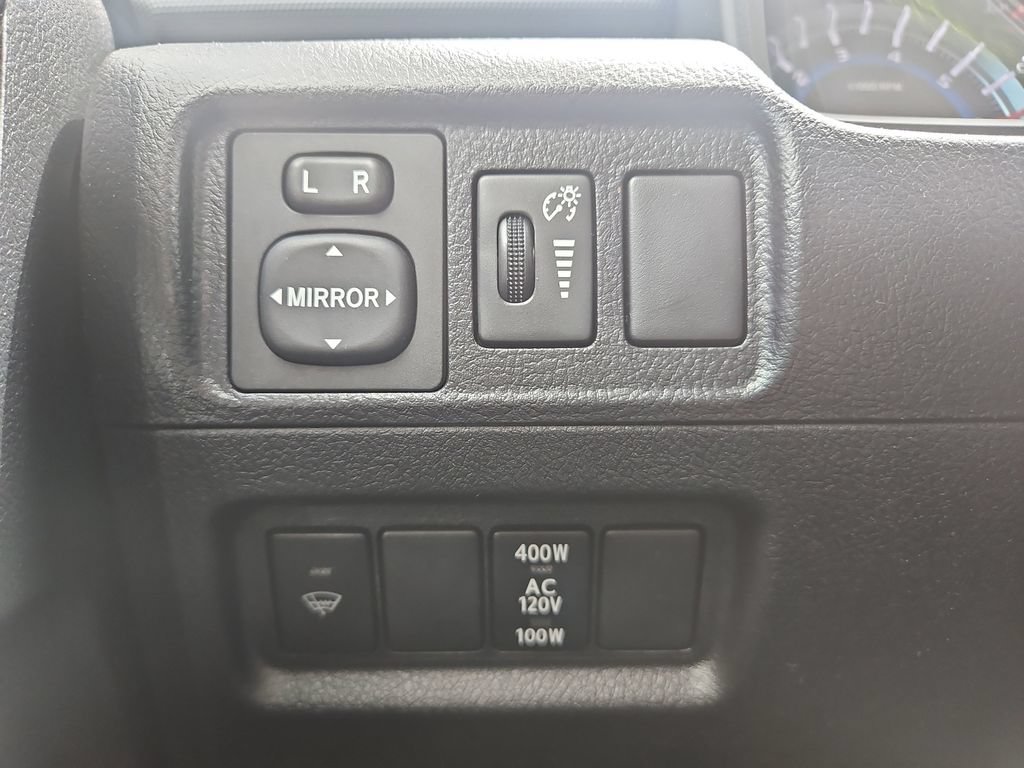 Used 2016 Toyota 4Runner Trail AWD/4WD image 25