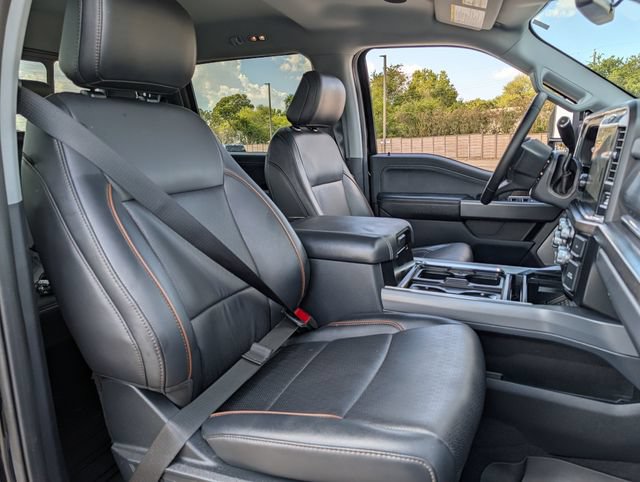 Used 2025 Ford F250 Lariat w/ Lariat Ultimate Package AWD/4WD image 27