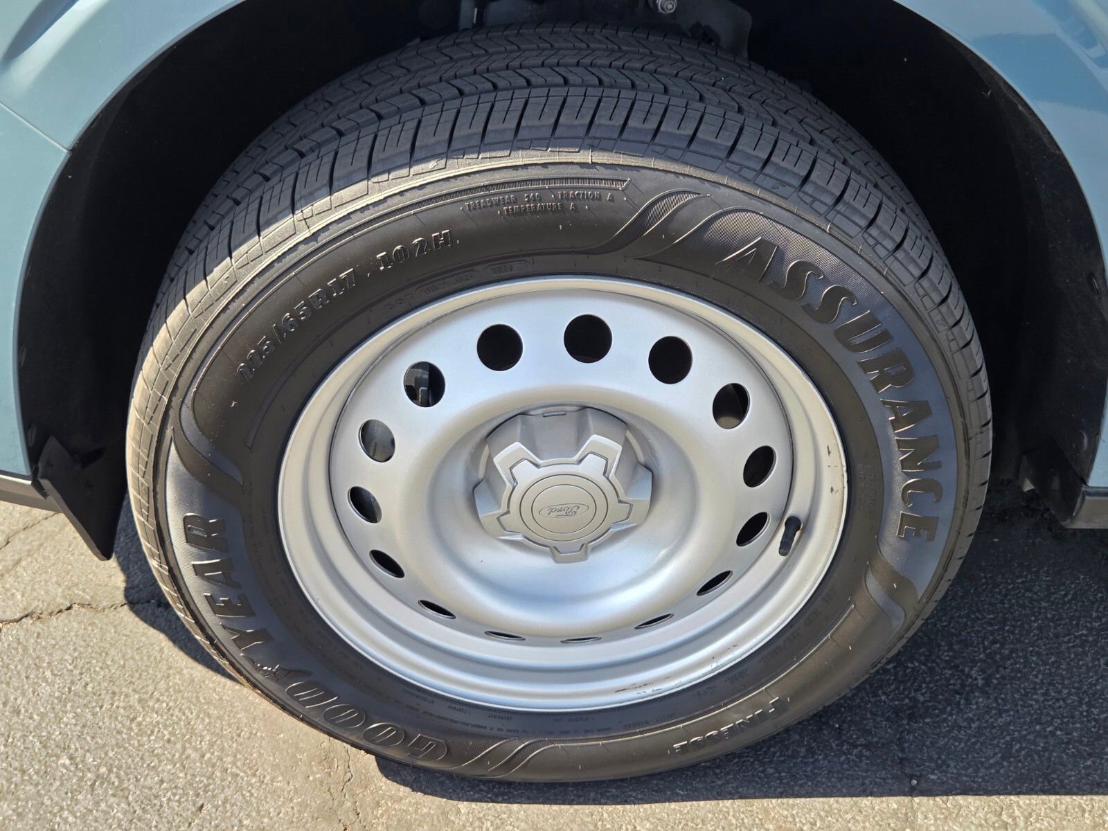 Certified 2022 Ford Maverick XL FWD image 9