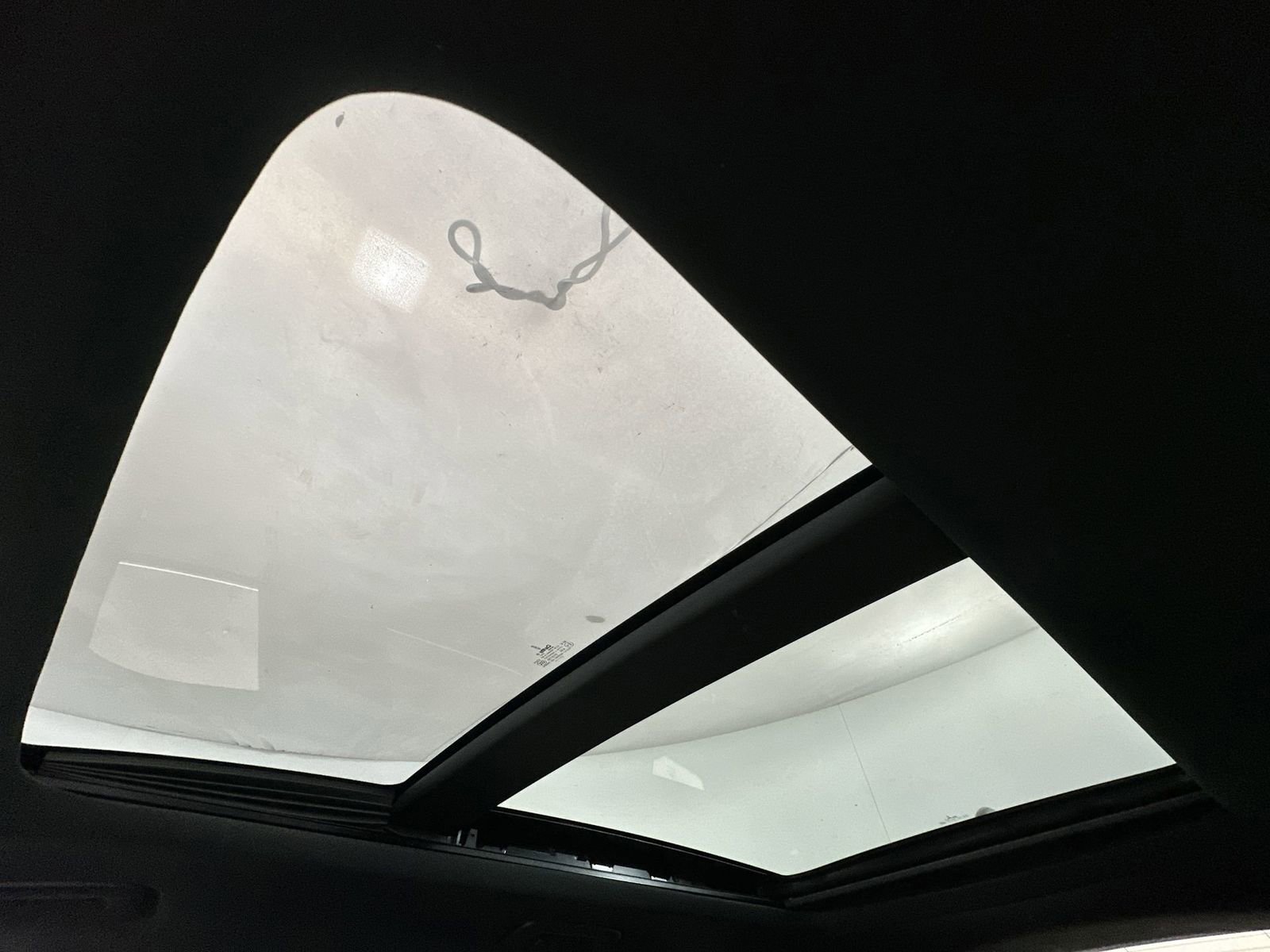 Used 2018 Lincoln MKC Reserve image 26