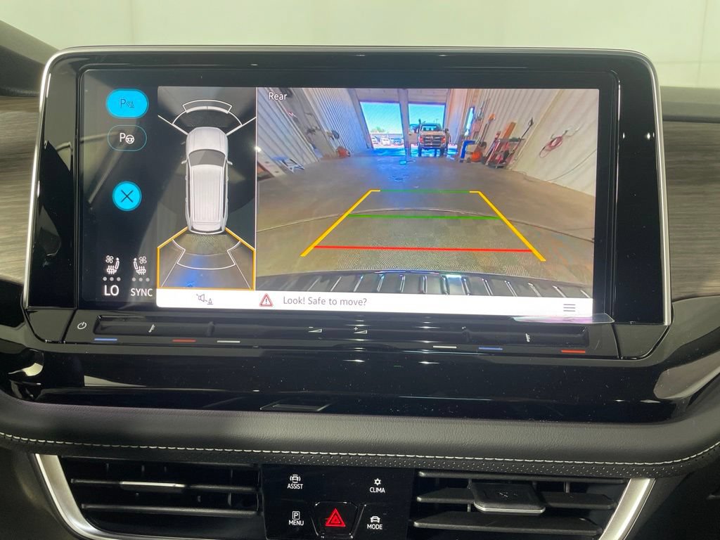 New 2026 Volkswagen Atlas SEL Premium R-Line AWD/4WD image 16