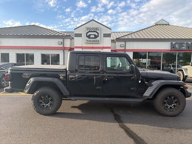 Used 2021 Jeep Gladiator Sport AWD/4WD image 8