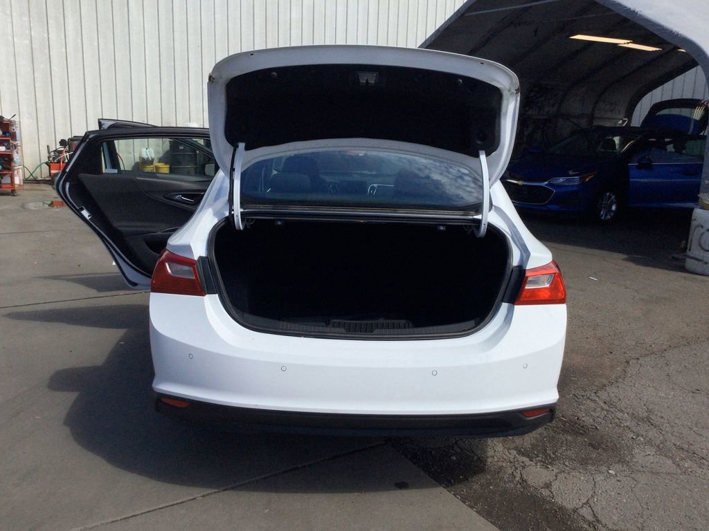New 2024 Chevrolet Malibu LT FWD image 20