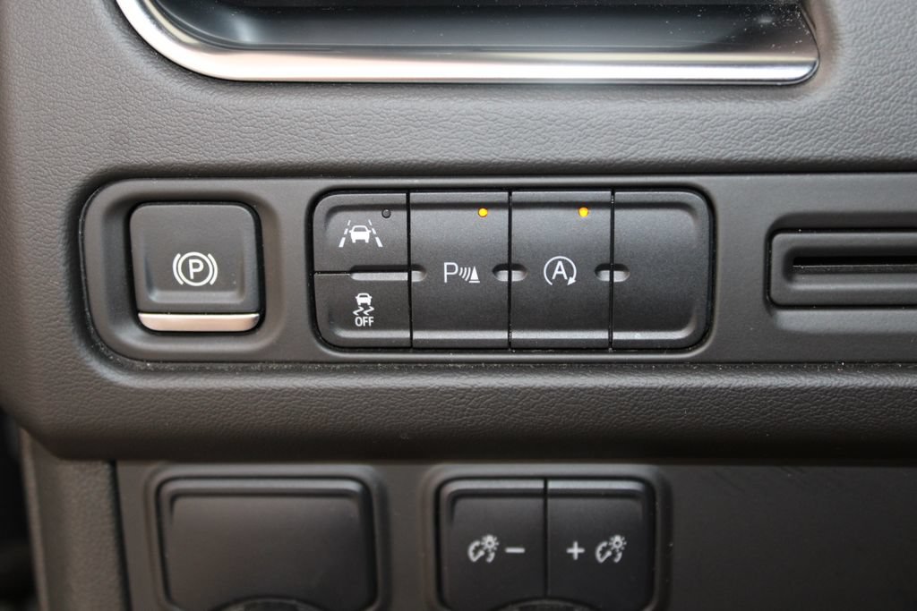 Used 2024 Chevrolet Tahoe LT RWD image 45