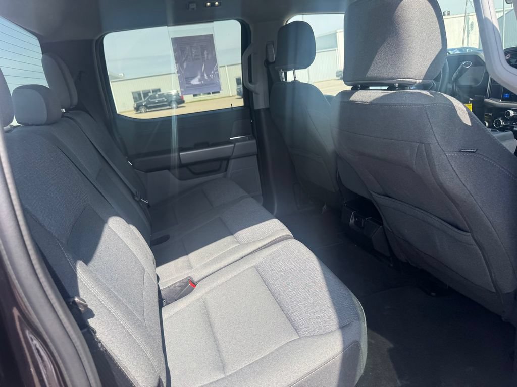 Used 2025 Ford F150 XLT w/ Equipment Group 301A Standard AWD/4WD image 29