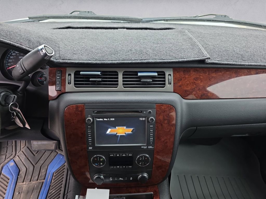 Used 2013 Chevrolet Suburban LTZ AWD/4WD image 11