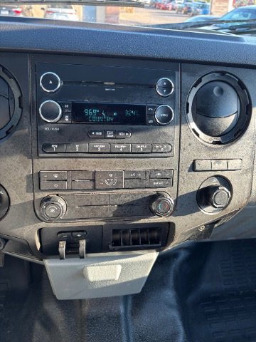 Used 2016 Ford F250 XL w/ XL Appearance Package image 8