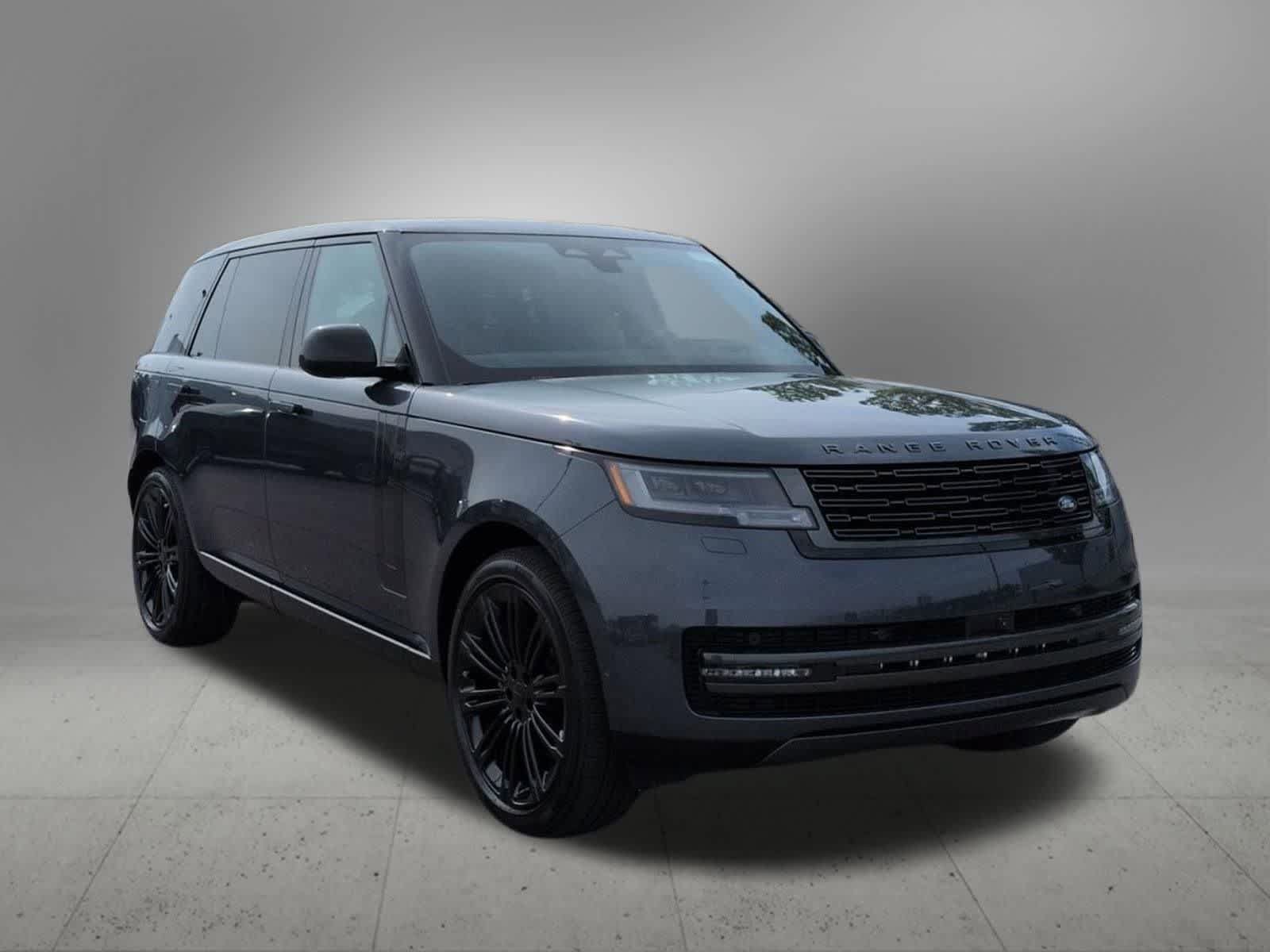 New 2026 Land Rover Range Rover Long Wheelbase SE AWD/4WD image 8