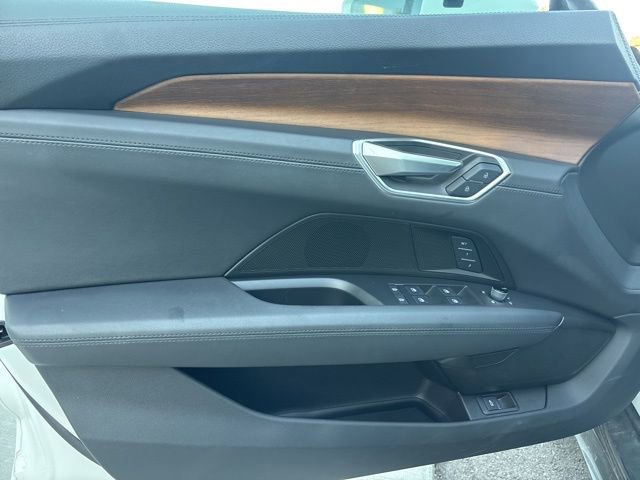 Used 2022 Audi e-tron GT Premium Plus image 21