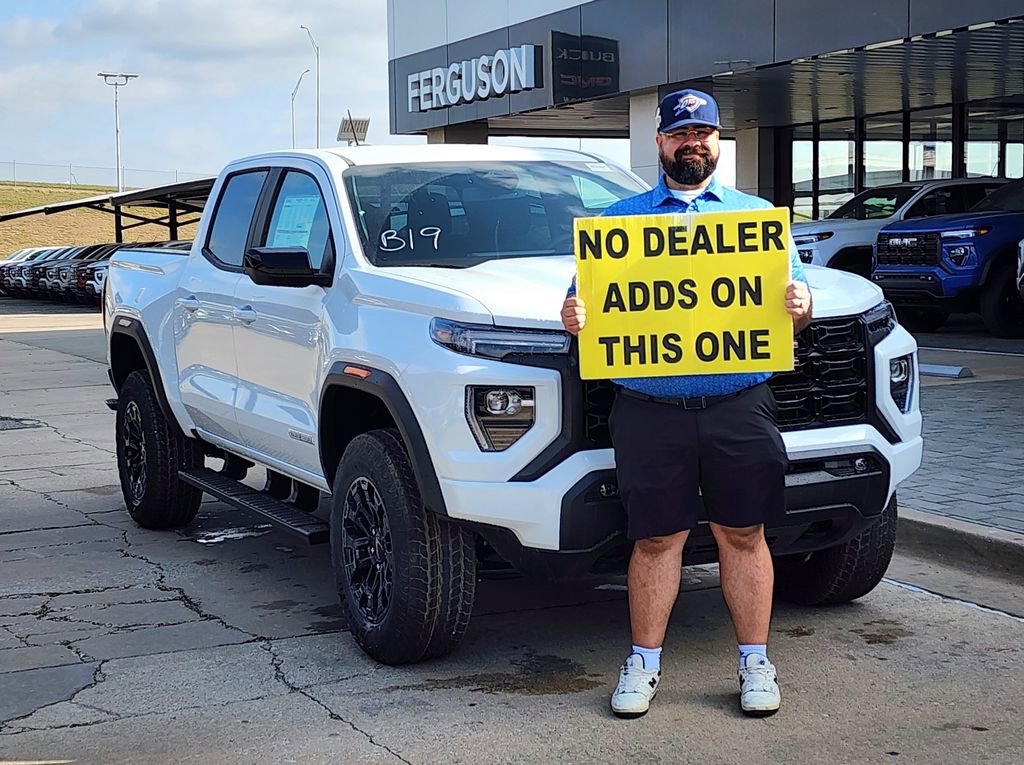 New 2026 GMC Canyon Elevation