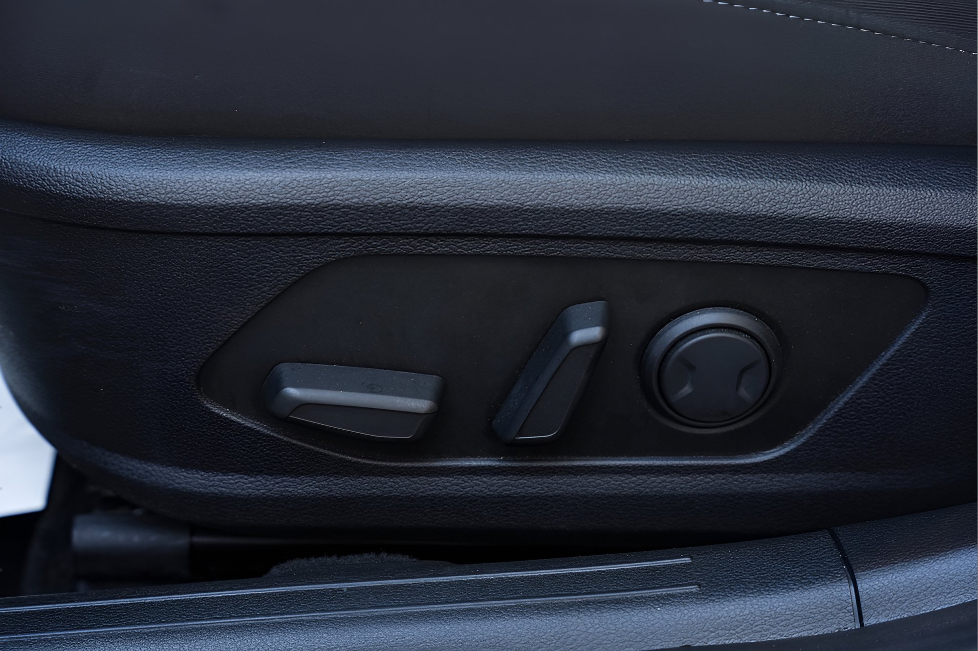 Used 2025 Hyundai Sonata SEL FWD image 15