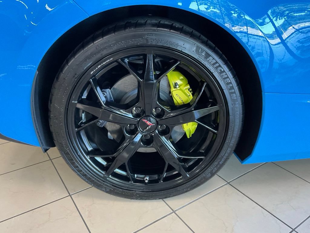 Used 2022 Chevrolet Corvette Stingray Preferred Cpe RWD image 7