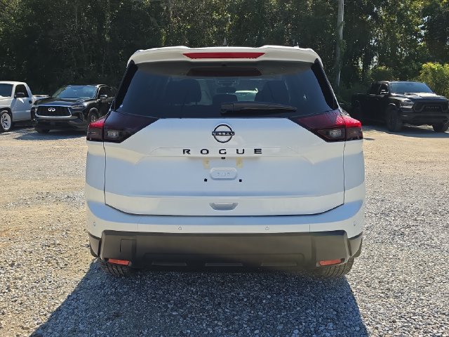 New 2027 Nissan Rogue Dark Armor FWD image 7