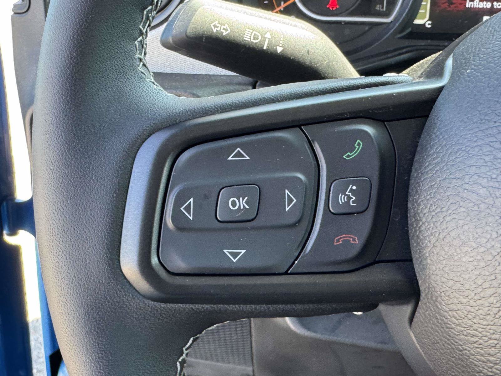 Used 2025 Jeep Wrangler Unlimited Sport AWD/4WD image 23