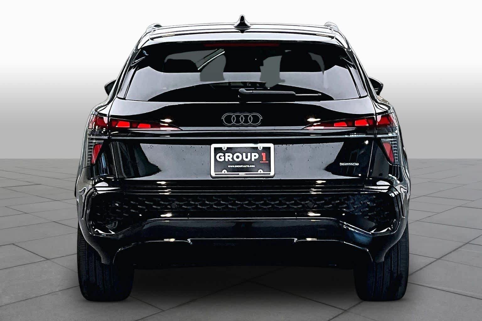 New 2026 Audi Q3 quattro 2.0T AWD/4WD image 4