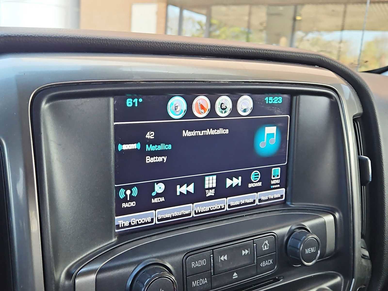 Certified 2018 Chevrolet Silverado 1500 LT w/ All Star Edition image 30