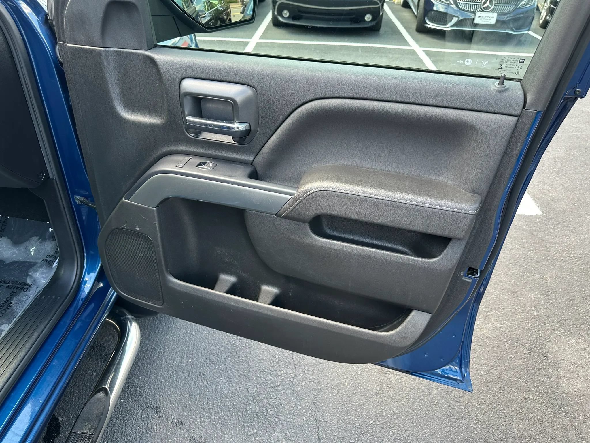 Used 2017 Chevrolet Silverado 1500 LT w/ All Star Edition AWD/4WD image 30