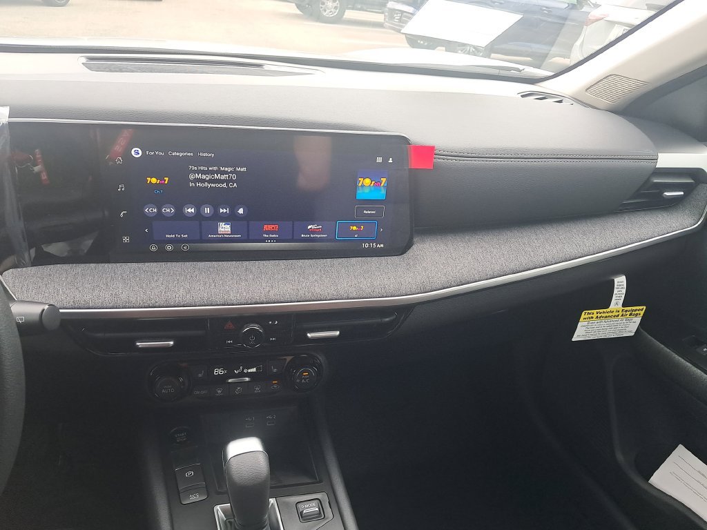 New 2026 Nissan Kicks SV w/ Interior Electronics Package FWD image 20