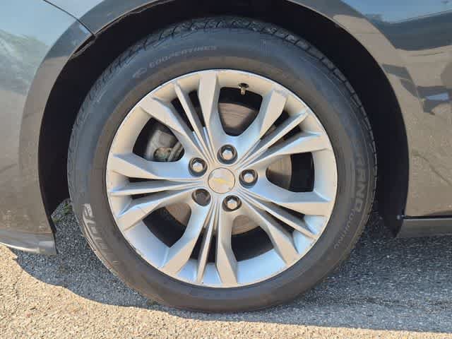 Used 2015 Chevrolet Impala LT w/ Convenience Package FWD image 14
