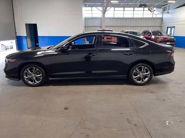 Used 2023 Honda Accord EX image 6