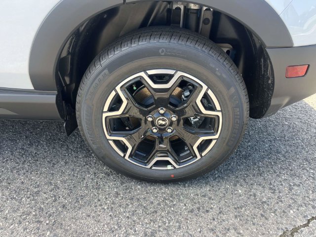 New 2026 Ford Bronco Sport Outer Banks AWD/4WD image 6