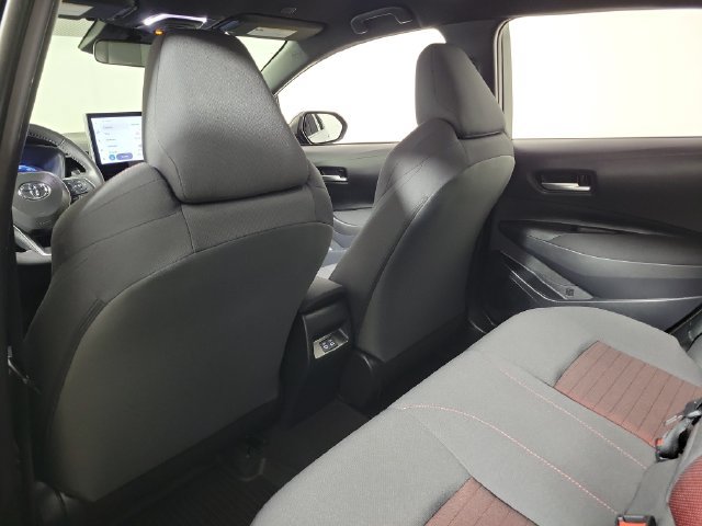 Used 2026 Toyota Corolla SE w/ SE Package FWD image 11
