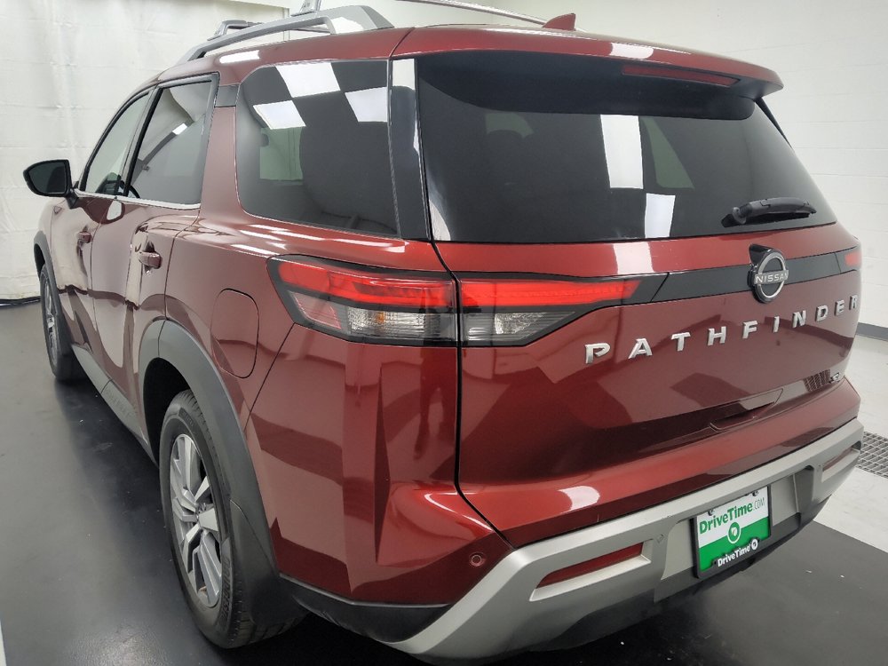 Used 2022 Nissan Pathfinder SL FWD image 5