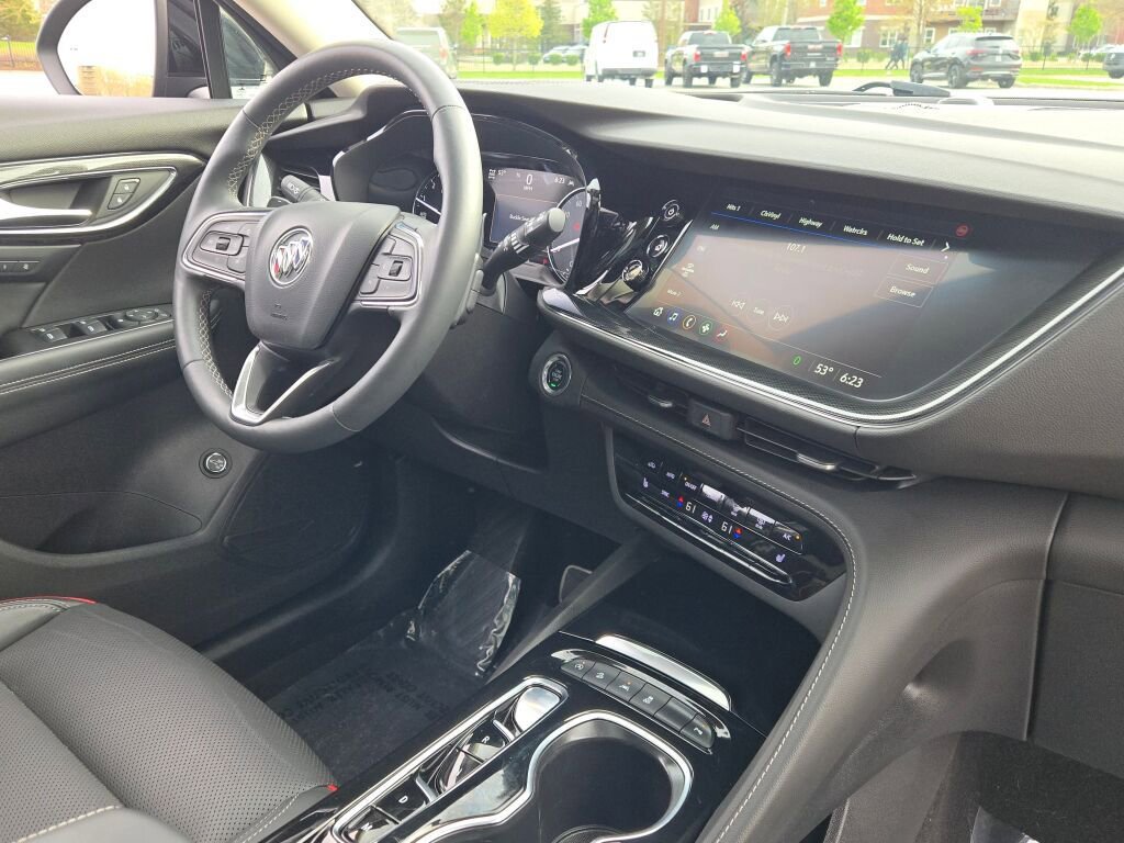 Used 2023 Buick Envision Essence w/ Sport Touring Package AWD/4WD image 7