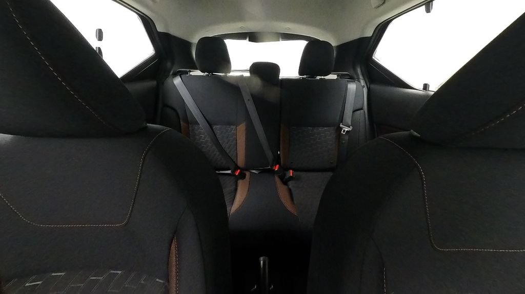 Certified 2024 Nissan Kicks SR FWD image 22