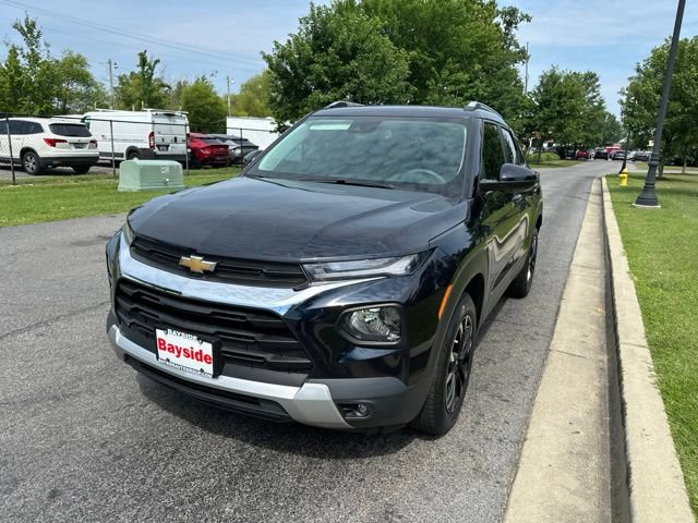 Used 2021 Chevrolet TrailBlazer LT w/ Sun and Liftgate Package AWD/4WD image 6